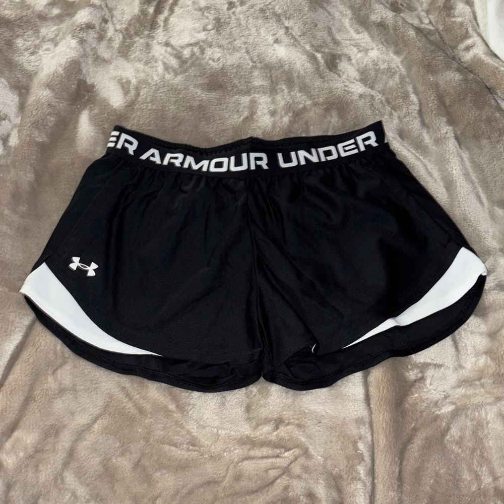 Under Armour Women's Black and White Athletic Shorts